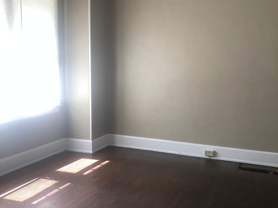 1st image of 238 Madeira Ave