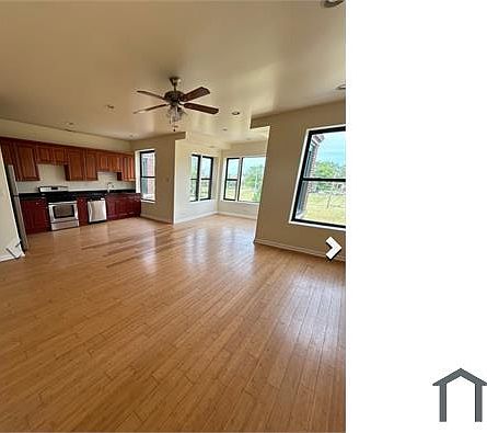 1st image of 6019 S King Dr APT 3N