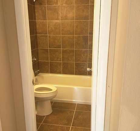 5th image of 7305 Dunkirk Ln