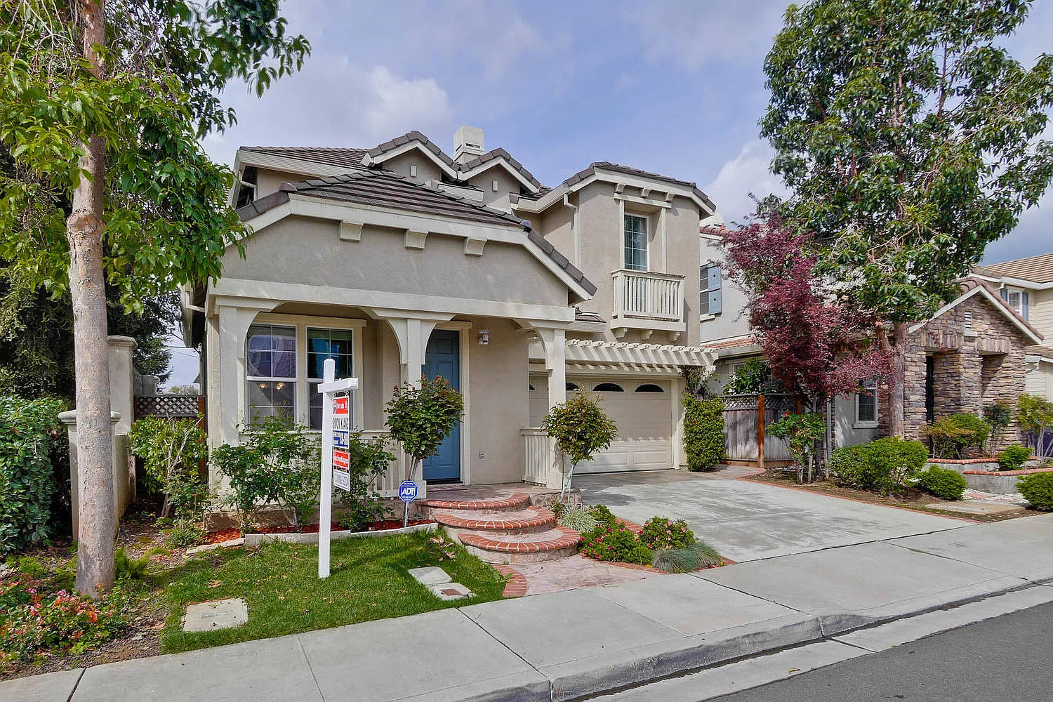 241 Dutra Vernaci Dr photo 1
