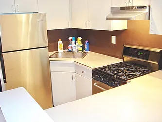 Rented by Jeffrey Mosczyc, LREB