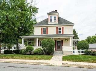 128 East St, Methuen, MA 01844