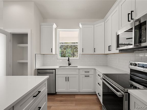 3rd image of 1133 W Nankeen Dr