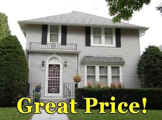2184 N 62nd St, Wauwatosa, WI 53213