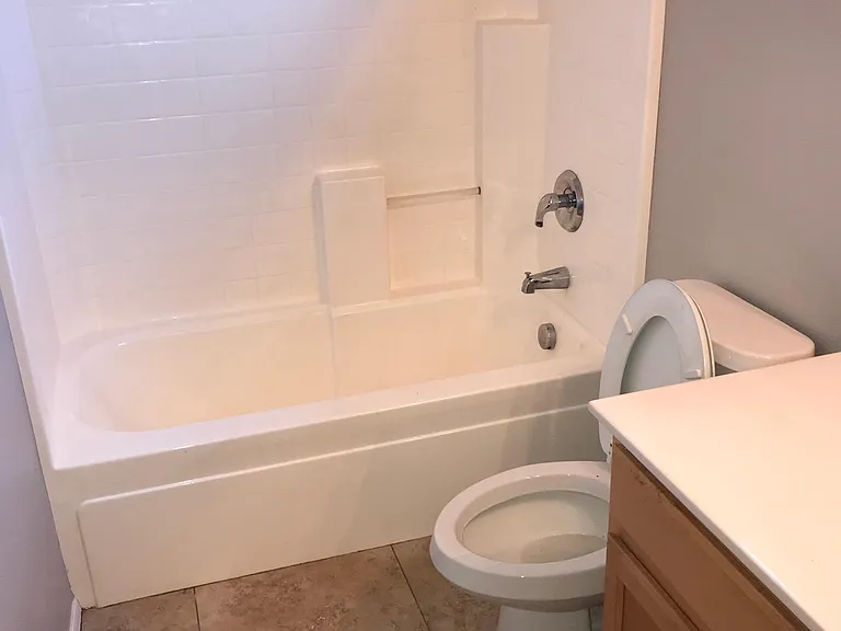3440 E Flower St — Photo 11