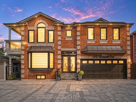 2nd image of 1592 Harrowsmith Ct N