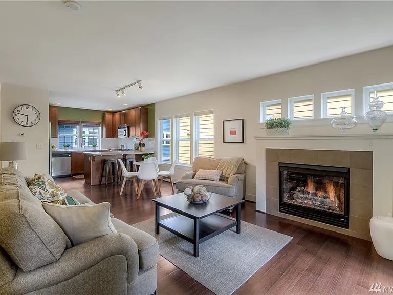 6013 Lanham Pl SW #1 — Photo 3