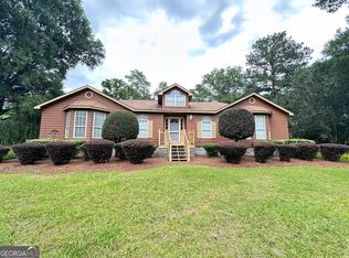 454 Landsburg Rd, Glenwood, GA 30428