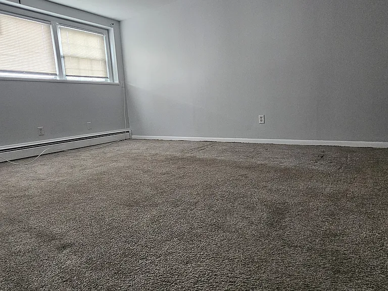 4 Highland St #2 — Photo 16