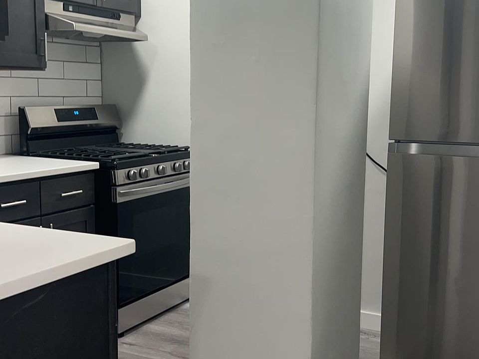 1st image of 131 S Harrison St Floor Basement