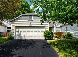 3835 Woodbury Oval, Stow, OH 44224