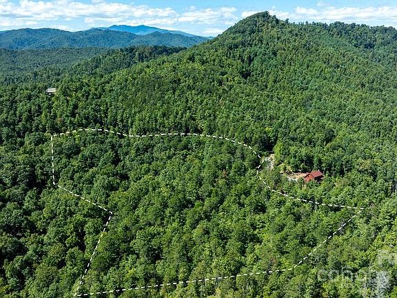 4th image of 2204 Quiet Creek Ln