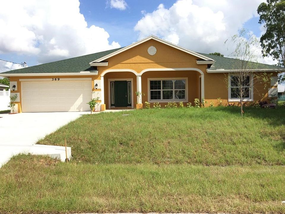 369 SW Log Dr.