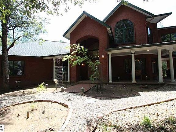 3rd image of 17595 Brentwood Ln