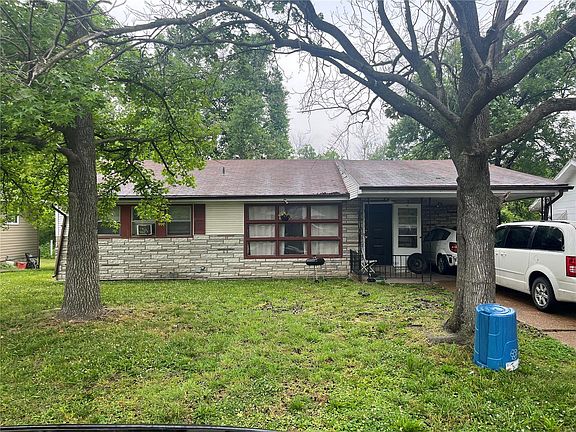 3rd image of 2035 Jannette Dr