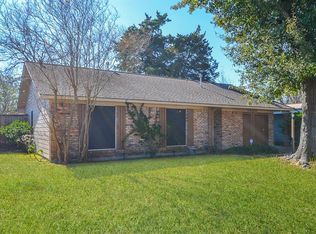 543 W Troy Rd, Houston, TX 77091