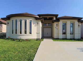 1615 Rene Solis Dr, Laredo, TX 78046