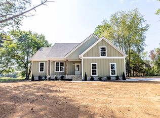 2339 Tom Austin Hwy, Greenbrier, TN 37073