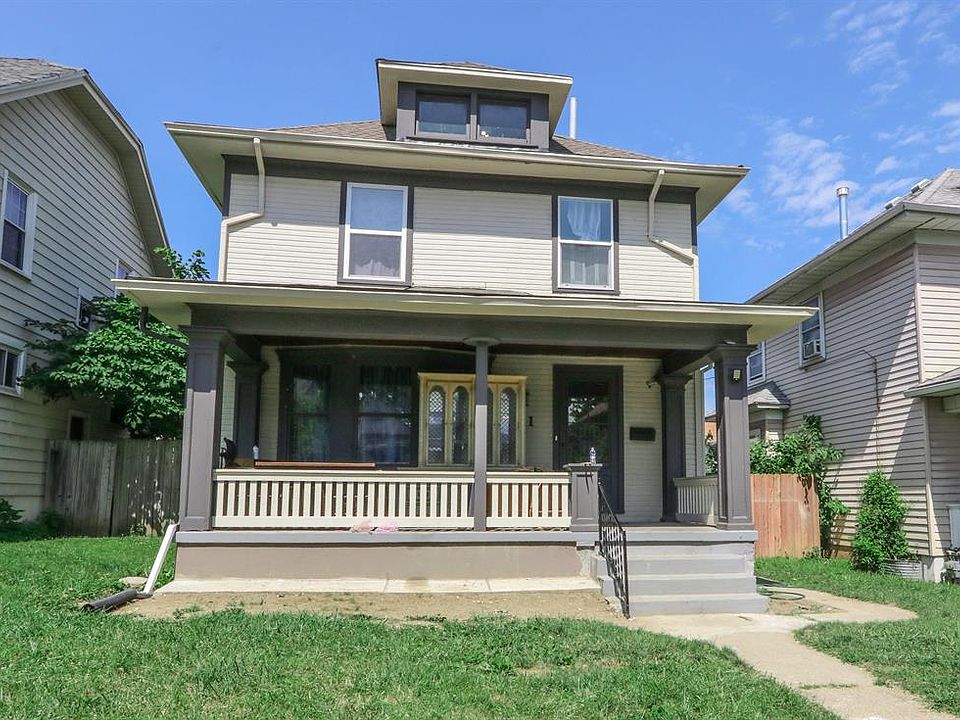 1st image of 811 Wilfred Ave