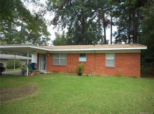 404 N Park Dr, Springhill, LA 71075