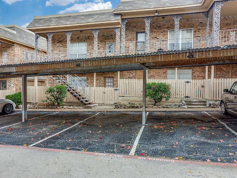 4405 Bellaire Dr S #119 — Photo 12
