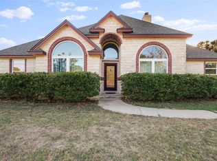 103 Lois Ln, Cedar Creek, TX 78612
