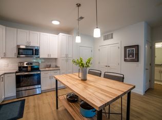 10250 Gateway Pl #1-226, Cincinnati, OH 45242