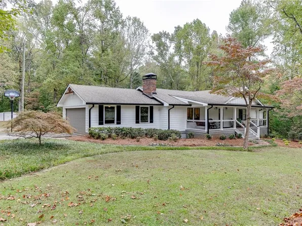 2530 Bonnie Brae Rd, Cumming, GA 30041