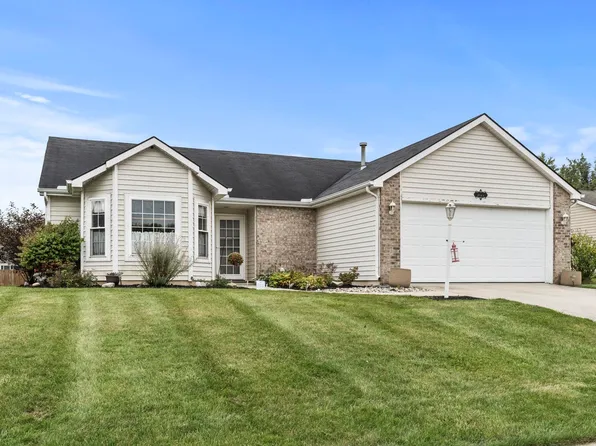 2021 Granny Smith Pl, Kendallville, IN 46755