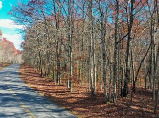 16 Falls Pl, Monterey, TN 38574