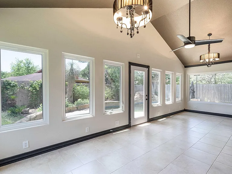 3215 Sesbania Dr — Photo 13
