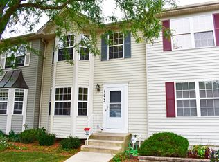 1233 Koster Ct, Geneva, IL 60134