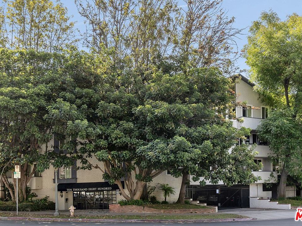 1st image of 10800 Holman Ave APT 208