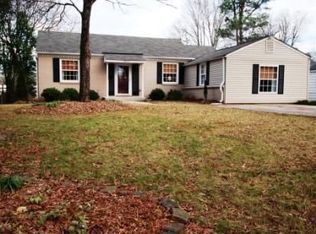 4825 Buckingham Dr, Charlotte, NC 28209