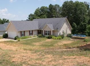 6930 Cedar Ridge Dr, Gainesville, GA 30506