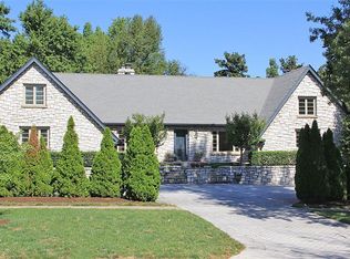 235 Chinoe Rd, Lexington, KY 40502