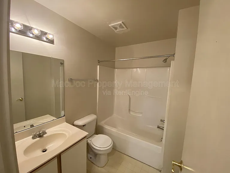 76 Red Maple Ct #100 — Photo 11