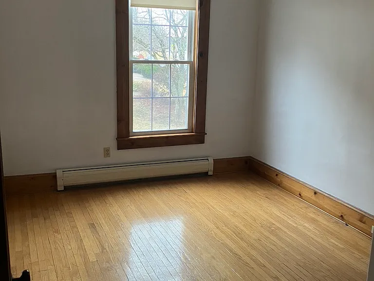 20 W Main St #1 — Photo 5