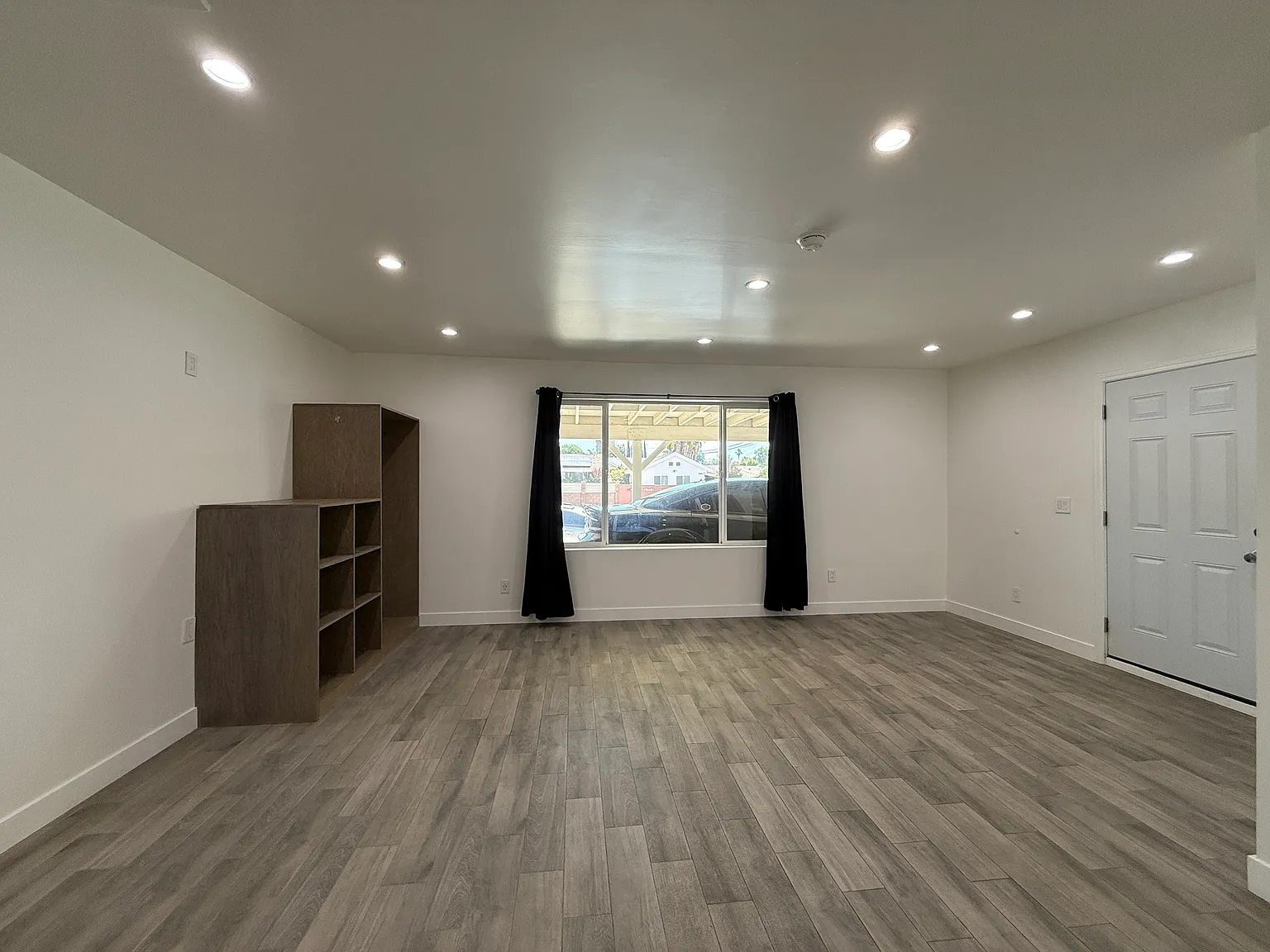 Studio, 440 sqft, $1,450 — Photo 3