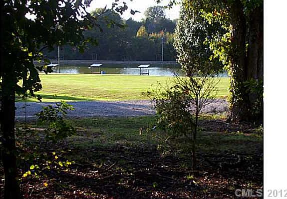 4th image of 100 Verna Dr