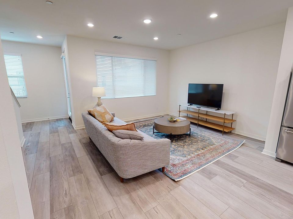 1st image of 17809 Gillette Ave #127