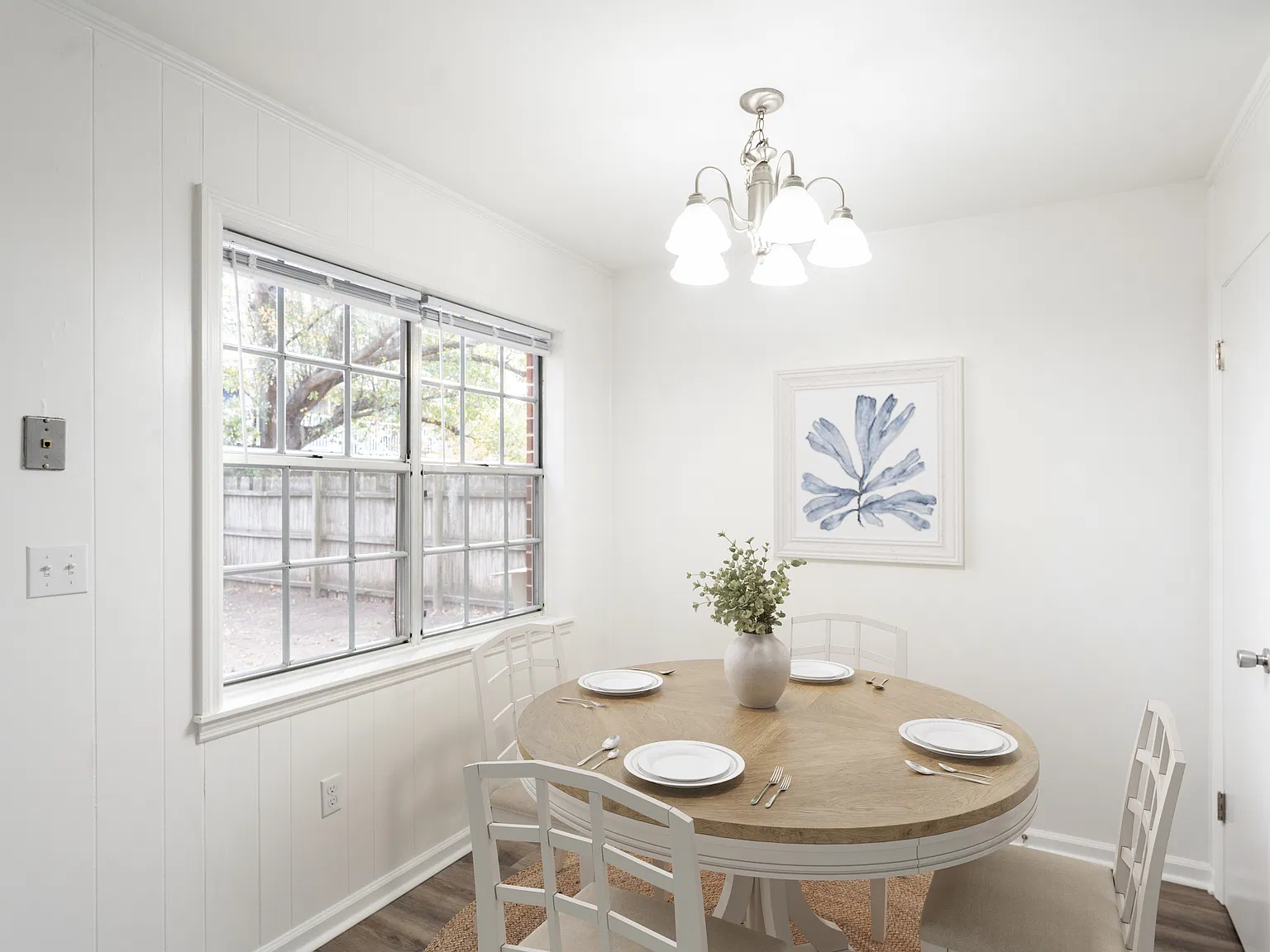 2 bed, 1.5 bath, 1080 sqft, $1,700 — Photo 4
