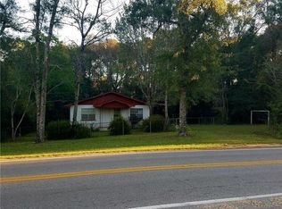 11215 Roberts Rd, Chunchula, AL 36521