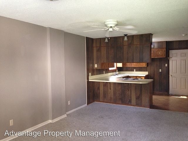 2nd image of 1325 Robins St APT 7