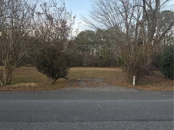 185 Crafford Rd, Newport News, VA 23603