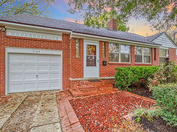 3rd image of 1129 Brierfield Dr