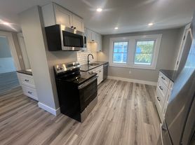 192 Warner St, Manchester, NH