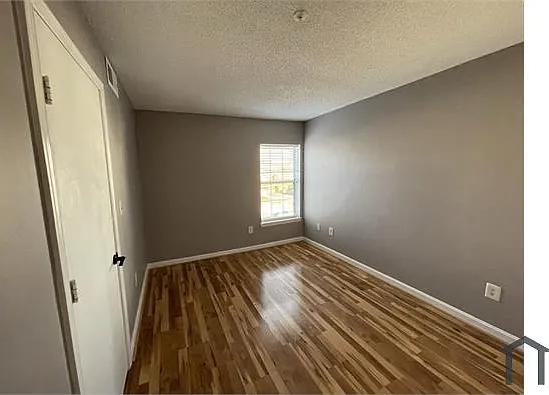 10421 Beacon Ridge Dr — Photo 24