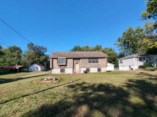 525 W 2nd St S, Newton, IA 50208
