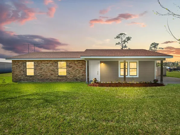 2715 Jerrie St, Sulphur, LA 70663